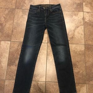 American Eagle 28 x 32 Men’s / Teens